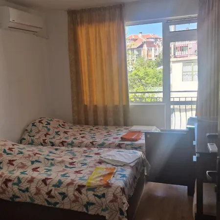 Къща За Гости Ravda 3* ラヴダ